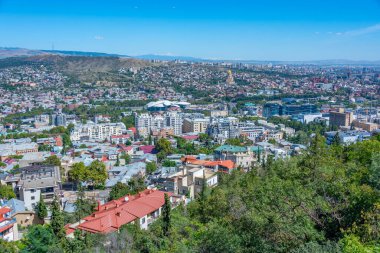 Gürcistan 'daki Mtatsminda tepesinden Tiflis' in Panorama manzarası
