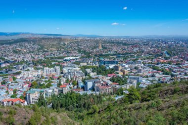 Gürcistan 'daki Mtatsminda tepesinden Tiflis' in Panorama manzarası