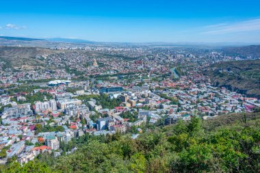 Gürcistan 'daki Mtatsminda tepesinden Tiflis' in Panorama manzarası