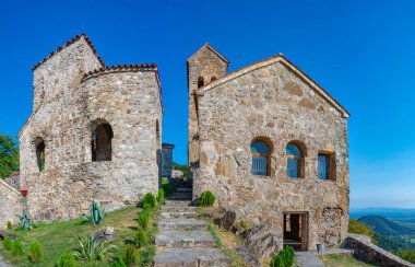 Gürcistan 'daki Nekresi manastırında yaz günü