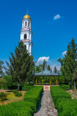 Moldova 'da Tiraspol yakınlarındaki Noul Neamt Manastırı