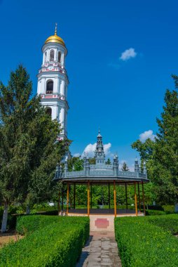 Moldova 'da Tiraspol yakınlarındaki Noul Neamt Manastırı