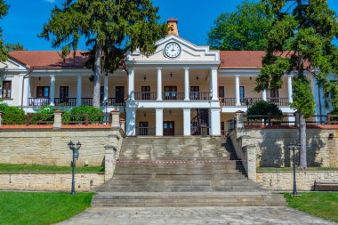 Moldova 'daki Capriana manastırında yaz günü