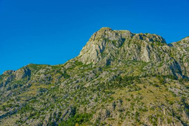 Karadağ 'ın Kotor kentindeki uçurumlar