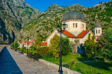 Karadağ 'ın Kotor kentindeki Aziz Nicholas Kilisesi