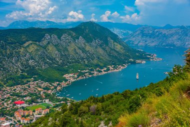 boka kotorska Karadağ'Körfez Panoraması