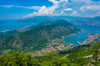 boka kotorska Karadağ'Körfez Panoraması