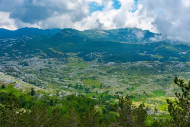 Karadağ 'daki Lovcen Ulusal Parkı' nın manzarası