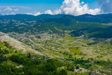 Karadağ 'daki Lovcen Ulusal Parkı' nın manzarası