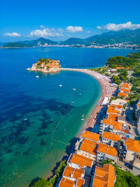 Karadağ 'da Sveti Stefan' ın Panorama görüşü