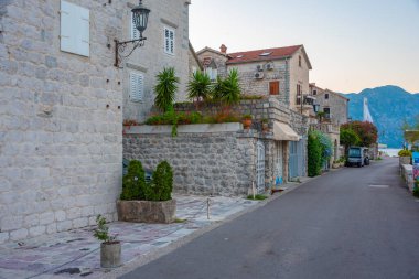 Karadağ 'ın Perast kasabasında gezinti