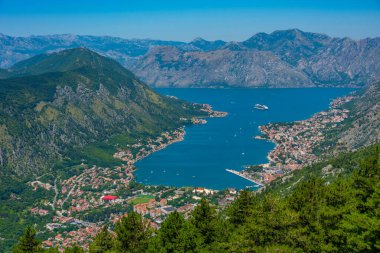 boka kotorska Karadağ'Körfez Panoraması
