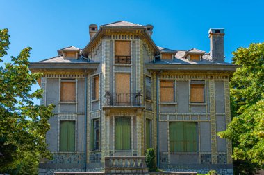 Karadağ 'ın Çetince kentindeki eski Fransız büyükelçiliği