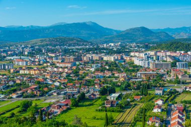 Karadağ 'ın Podgorica şehir merkezinin hava manzarası