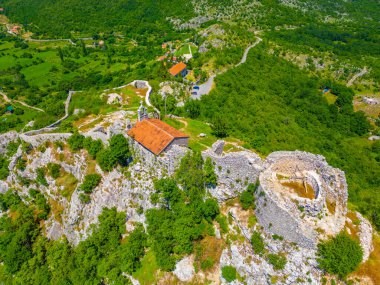 Karadağ 'daki Antik İlirya Meteon Kenti (Medun)
