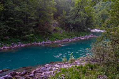 Karadağ 'daki Tara Nehri vadisinde gün batımı manzarası