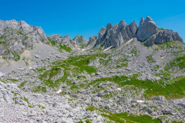 Karadağ 'ın Bobotuv Kuk dağının hakim olduğu Durmitor Milli Parkı Panoraması