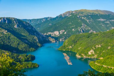 Karadağ 'daki Piva Kanyonu Panoraması