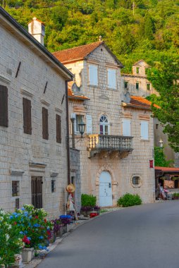 Karadağ 'ın Perast kasabasında gezinti