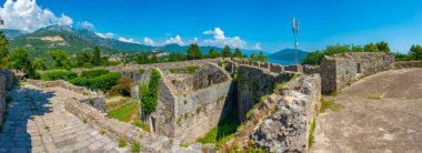 Karadağ 'ın Herceg Novi kentindeki İspanyol kalesi