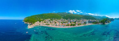 Karadağ 'daki Petrovac' ın hava manzarası