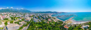 Karadağ 'daki Bar limanının havadan görüntüsü