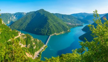 Karadağ 'daki Piva Kanyonu Panoraması