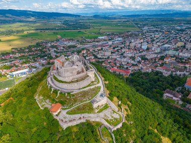 Deva Kalesi ve Romanya 'nın çevresindeki kırsal bölgeler