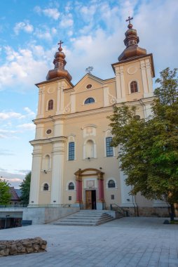 Baia Mare, Romanya 'daki Kutsal Üçlemeci Katolik Kilisesi