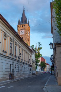 Romanya 'nın Baia Mare kentindeki eski bir sokakta.