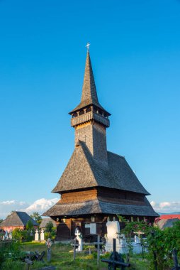 Romanya 'nın Sat-Sugatag kentindeki Cuvioasa Paraschiva ahşap kilise 