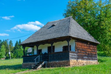 Romanya 'nın Cluj-Napoca kentinde Romulus Vuia Etnografi Parkı