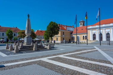 Romanya 'nın Alba Iulia kentindeki Custozza anıtı