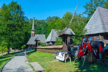 Romanya 'nın Sibiu kentindeki Astra etnografi müzesinde tarihi evler