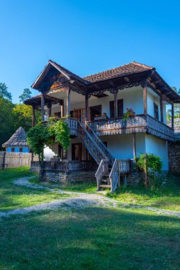Romanya 'nın Sibiu kentindeki Astra etnografi müzesinde tarihi evler