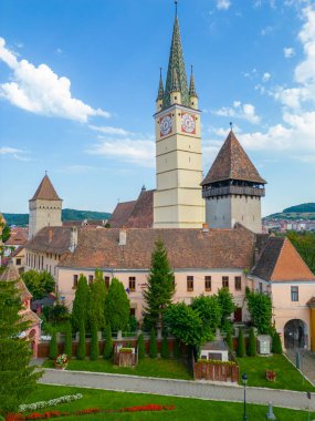 Romanya medyasındaki Aziz Margaret Evanjelik Kilisesi