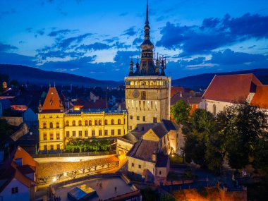 Romanya 'nın Sighisoara kentinin günbatımı manzarası