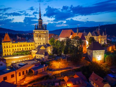 Romanya 'nın Sighisoara kentinin günbatımı manzarası