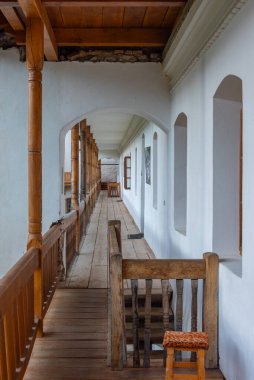 Romanya 'da bulutlu bir günde Secu manastırı