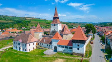 Rumen köyü Archita 'daki güçlendirilmiş kilise