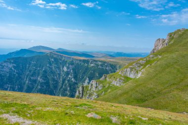 Romanya 'daki Bucegi dağlarında yaz günü