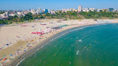 Romanya 'nın Köstence kentinde Playa Aloha' da yaz günü