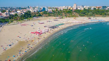 Romanya 'nın Köstence kentinde Playa Aloha' da yaz günü