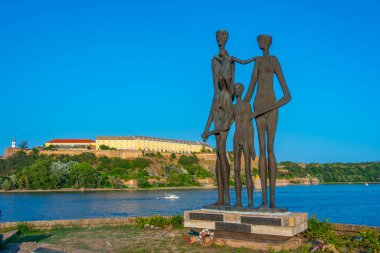 Sırp Petrovaradin kale kasaba novi sad