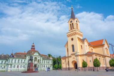 Sırbistan 'ın Zrenjanin kentindeki Özgürlük Meydanı
