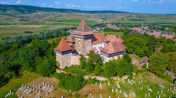 Romanya 'nın Viscri köyündeki güçlendirilmiş kilise