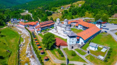 Sırbistan 'daki Mileseva manastırı güneşli bir günde
