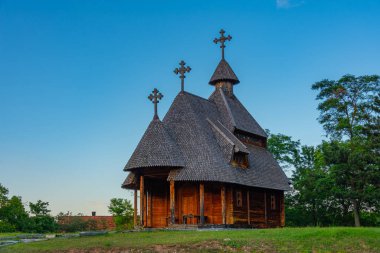 Azizler Kilisesi İmparator Konstantin ve İmparatoriçe Jelena Sırbistan 'ın Mokra Gora kentinde