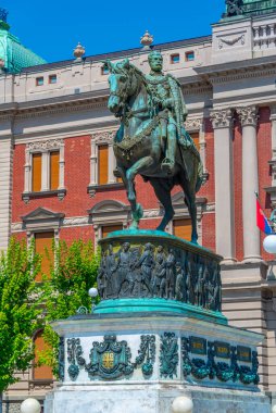 Heykel pf prens Michael Belgrad 'daki Cumhuriyet meydanında