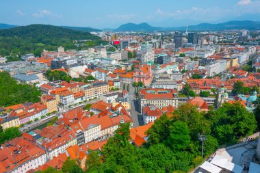 Slovenya 'nın başkenti Ljubljana' nın havadan görünüşü